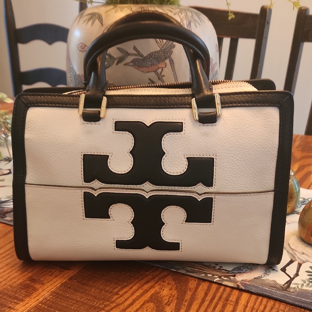 Tory Burch Monochrome Logo Satchel